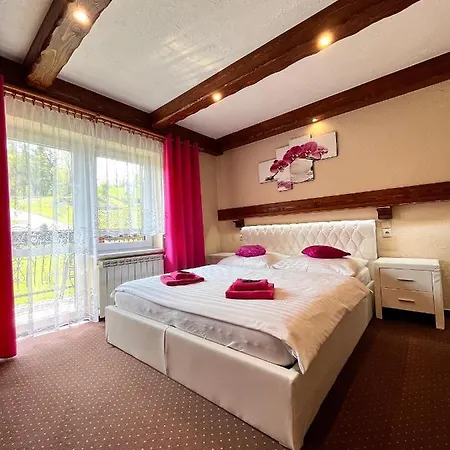 בית הארחה Katarina 3*