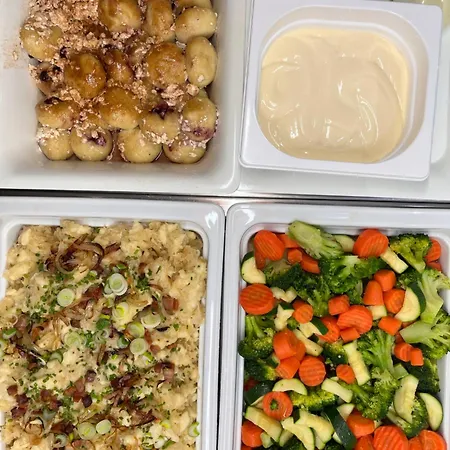 Katarina בית הארחה 3*