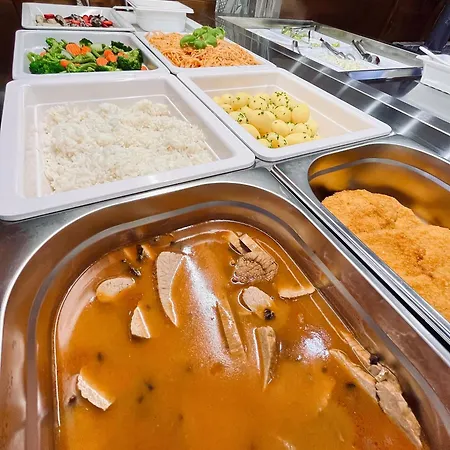 Katarina בית הארחה 3*